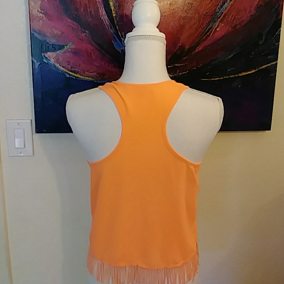 ❤️4/$20❤️  Lulumari Racerback Tank - Picture 2 of 3